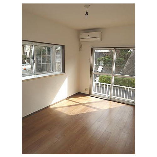 ���݃A�p�[�g  ���c�E�����@2K  �����摜