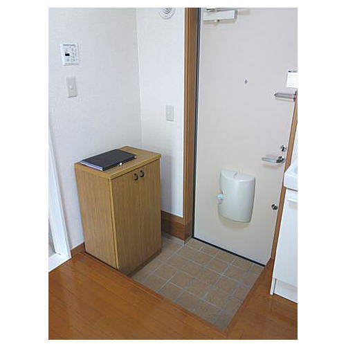 賃貸アパート　すずかけ台　1DK（画像/玄関）