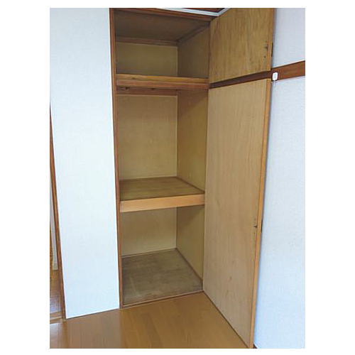 賃貸アパート　すずかけ台　1K（画像/収納）