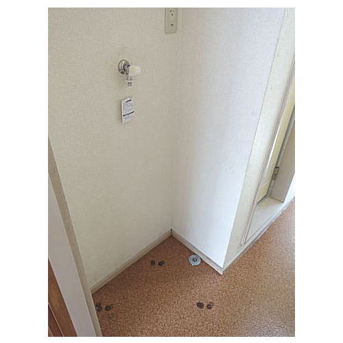 賃貸アパート　すずかけ台　1K（画像/洗濯機置場）