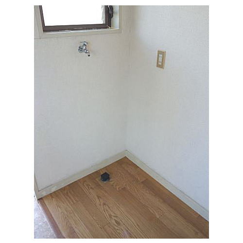 賃貸アパート　すずかけ台　1K（画像/洗濯機置場）