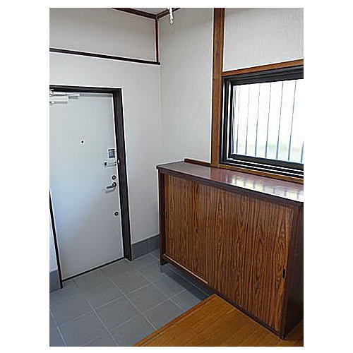 賃貸戸建　すずかけ台・つくし野　3SLDK（画像/玄関）