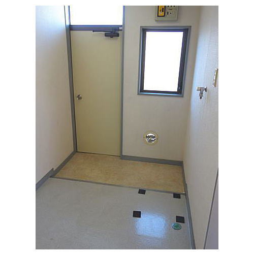 Rental apartment suzukakedai 1K(entrance)