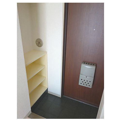 Rental apartment suzukakedai 1K(entrance)