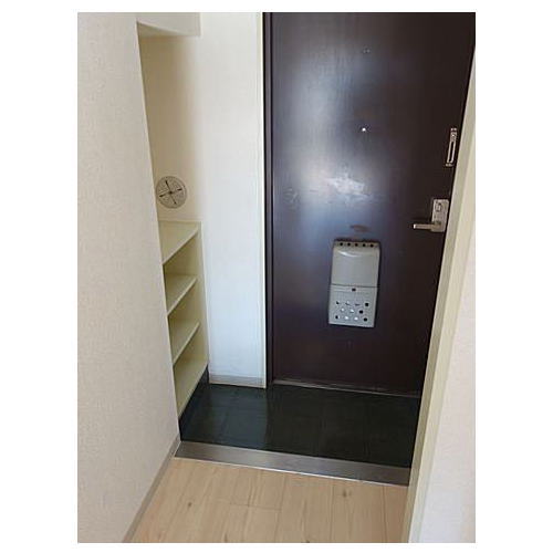 Rental apartment suzukakedai 1K(entrance)