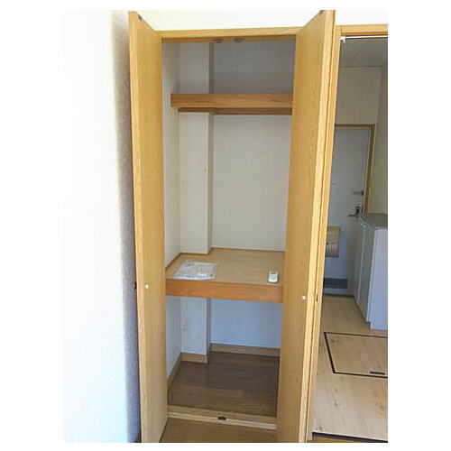 ���݃A�p�[�g�@����������E���Óc�@1K�@���[�摜