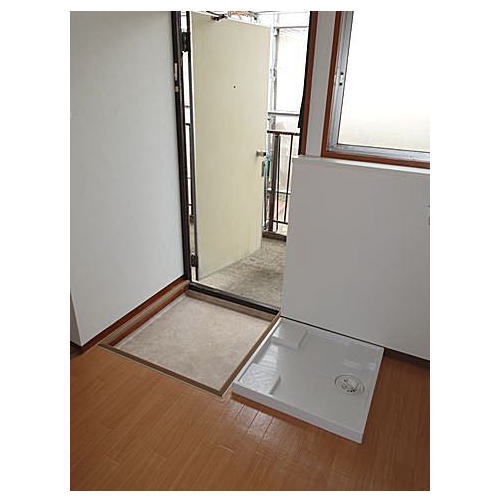 Rental apartment suzukakedai 2DK(entrance)