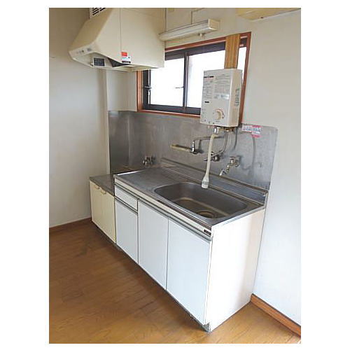 Rental apartment tsukimino 2DK(kitchen)